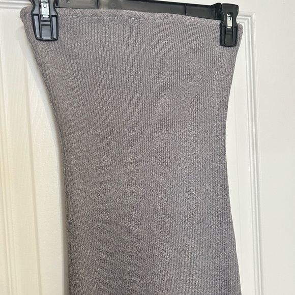 Dissh - Gomez Grey Strapless Rib Dress Size Medium - Picture 5 of 13